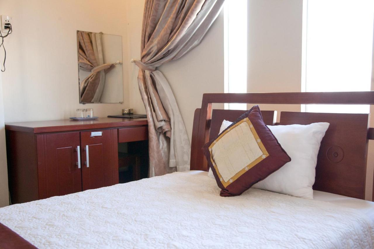 Hoang Thuy Sinh Hotel دا نانغ المظهر الخارجي الصورة